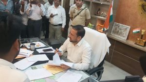 #Maharajganj #Dm #journalist #socialmedia #nautanva #collector 