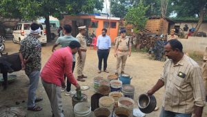 #police #maharajganj #crime #news 